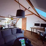 Przystan Jeziorowskie