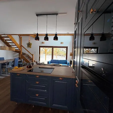 Przystan * Jeziorowskie