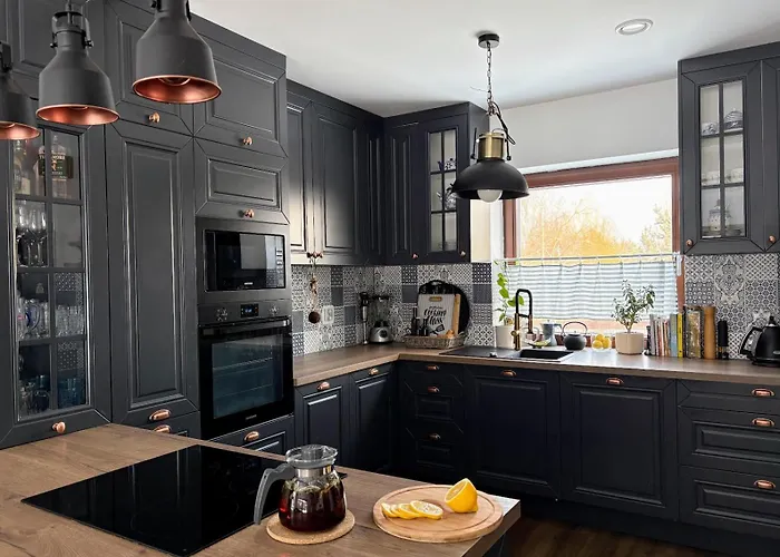 Przystan * Jeziorowskie