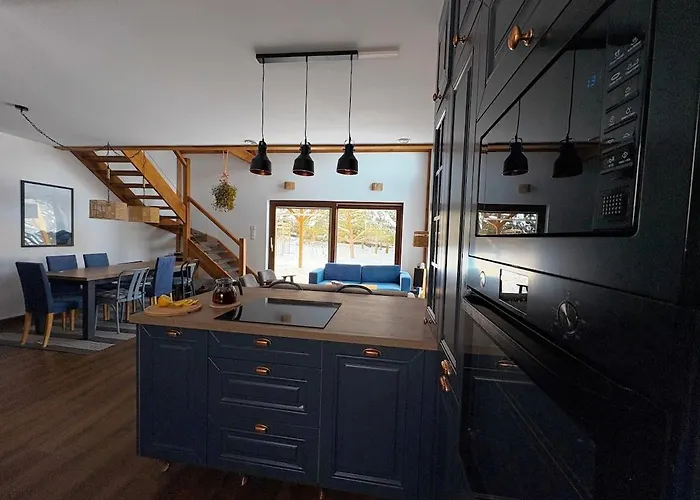 Przystan * Jeziorowskie