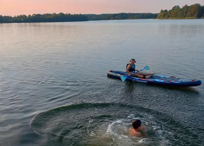 Przystan Holiday home Jeziorowskie