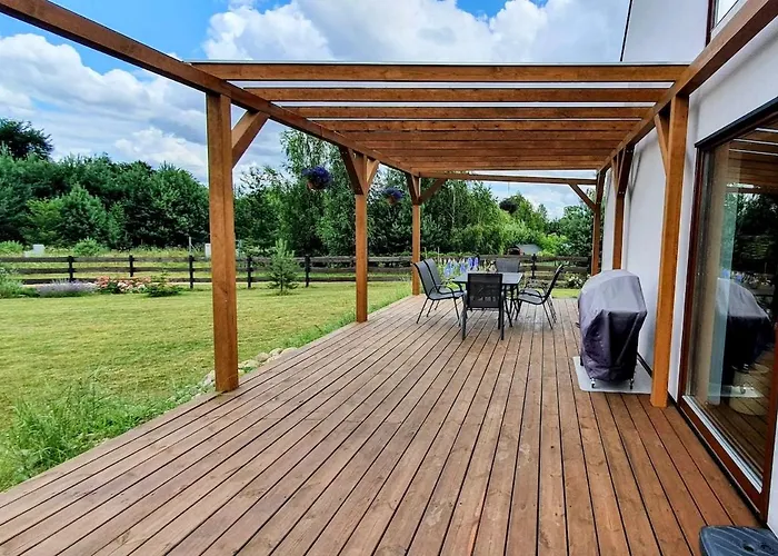 Holiday home Przystan Jeziorowskie