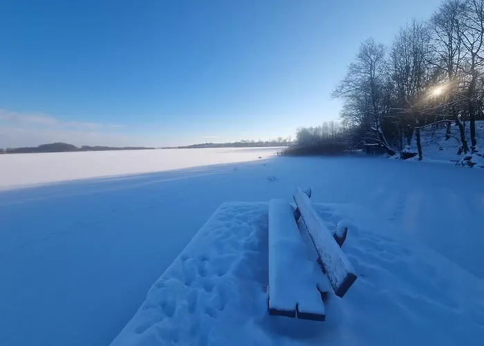 Przystan * Jeziorowskie